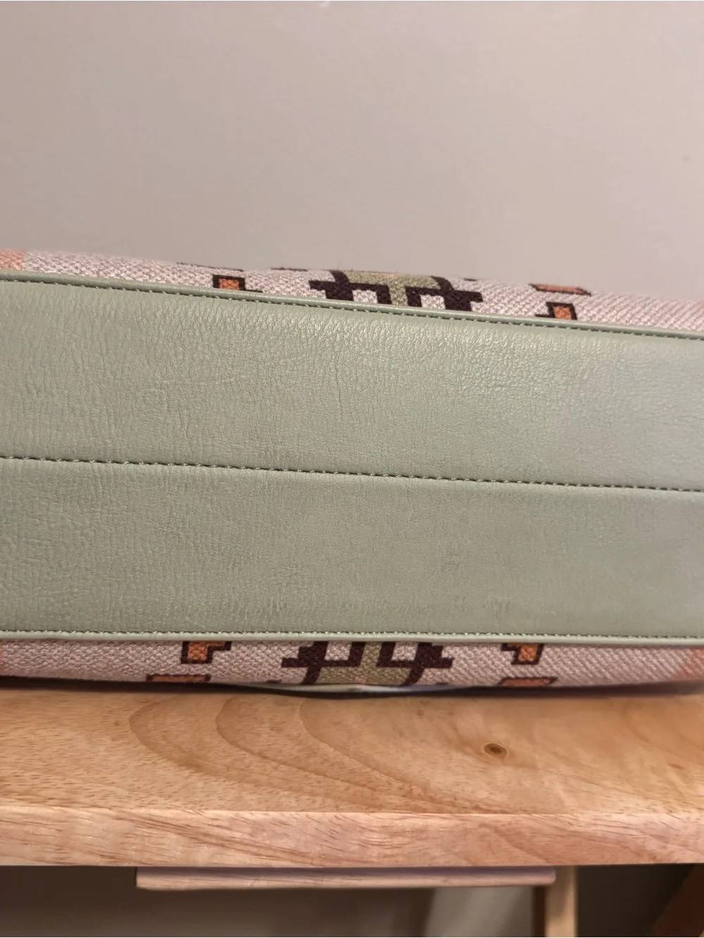 Wrangler Southwestern Aztec Tote Purse crossbody satchel mint sage green